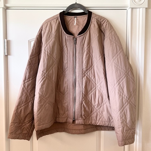 Free People Linear Quilted Bomber Jacket Oversized Blush with Pockets - Picture 1 of 11